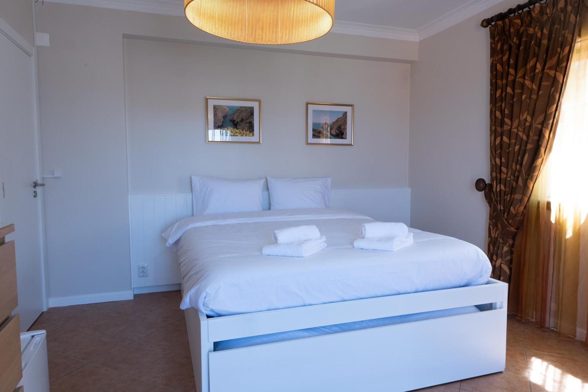 Berlenga Beach House Praia da Lourinha Ngoại thất bức ảnh